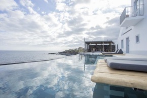 White Exclusive Suites & Villas